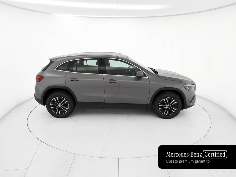Mercedes GLA 180 d advanced auto diesel grigio