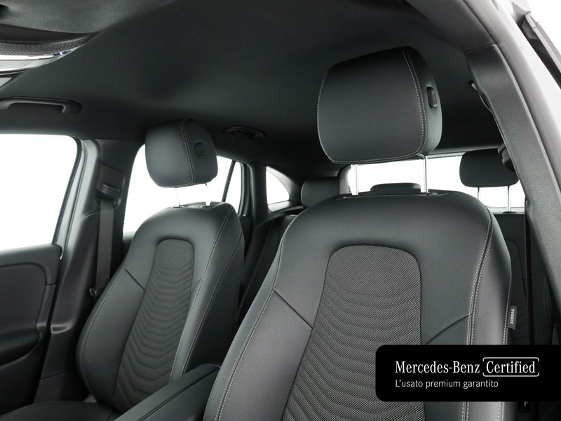 Mercedes GLA 180 d advanced auto diesel grigio