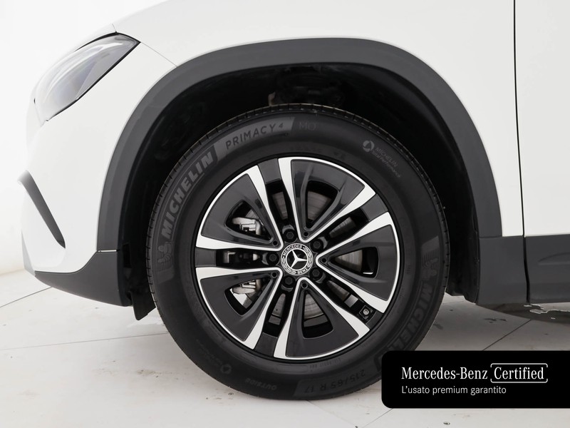 Mercedes GLA 180 d executive auto diesel bianco
