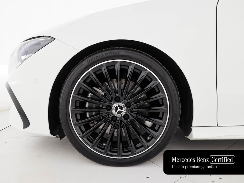 Mercedes CLA Shooting Brake  200 d amg line advanced plus auto diesel bianco