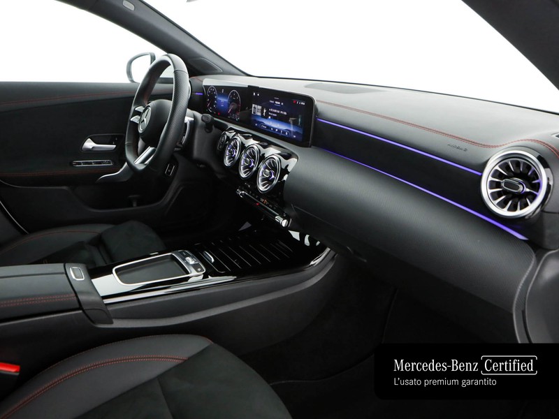 Mercedes CLA Shooting Brake  200 d amg line advanced plus auto diesel bianco