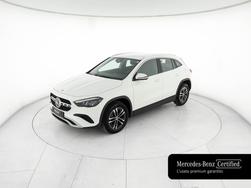 Mercedes GLA - foto 2