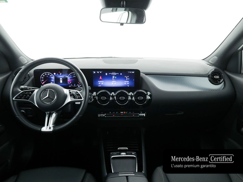 Mercedes GLA 180 d executive auto diesel bianco