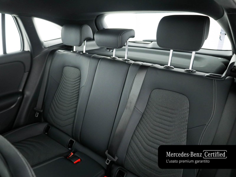 Mercedes GLA 180 d executive auto diesel bianco
