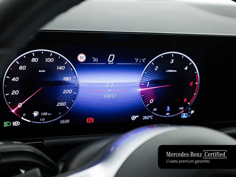 Mercedes GLA 180 d executive auto diesel bianco