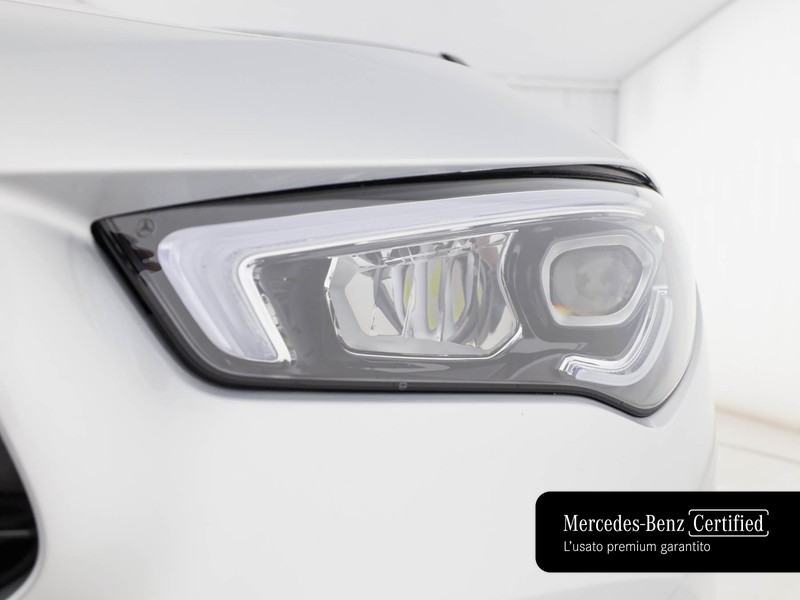 Mercedes CLA Shooting Brake  200 d premium auto diesel bianco