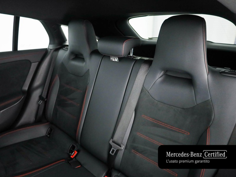 Mercedes CLA Shooting Brake  200 d premium auto diesel bianco