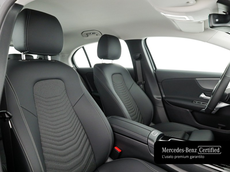 Mercedes Classe A 180 d progressive advanced auto diesel nero