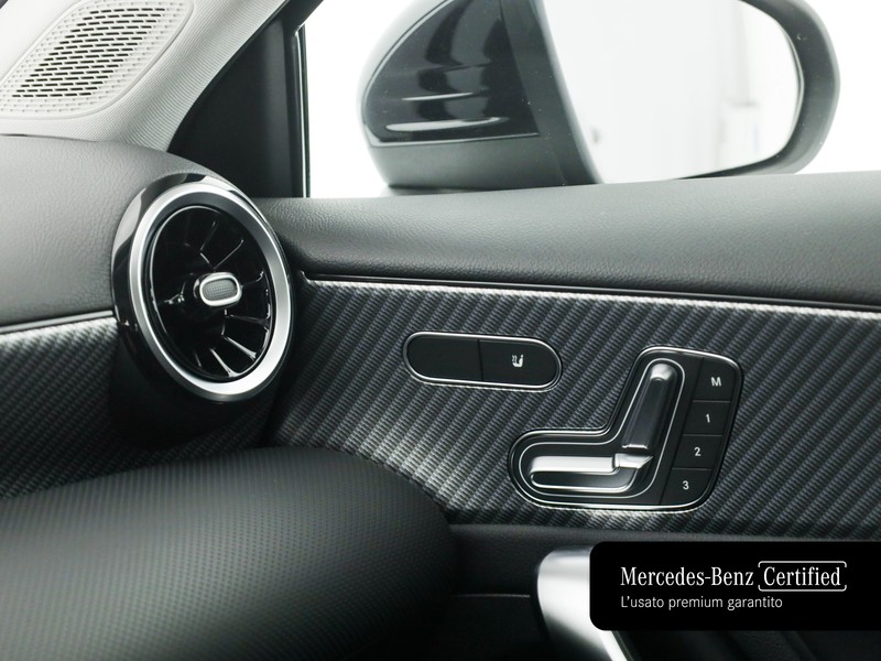 Mercedes Classe A 180 d progressive advanced auto diesel nero