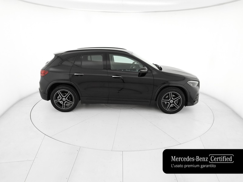 Mercedes GLA 180 d amg line advanced plus auto diesel nero