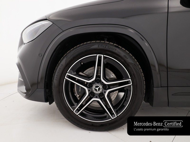 Mercedes GLA 180 d amg line advanced plus auto diesel nero