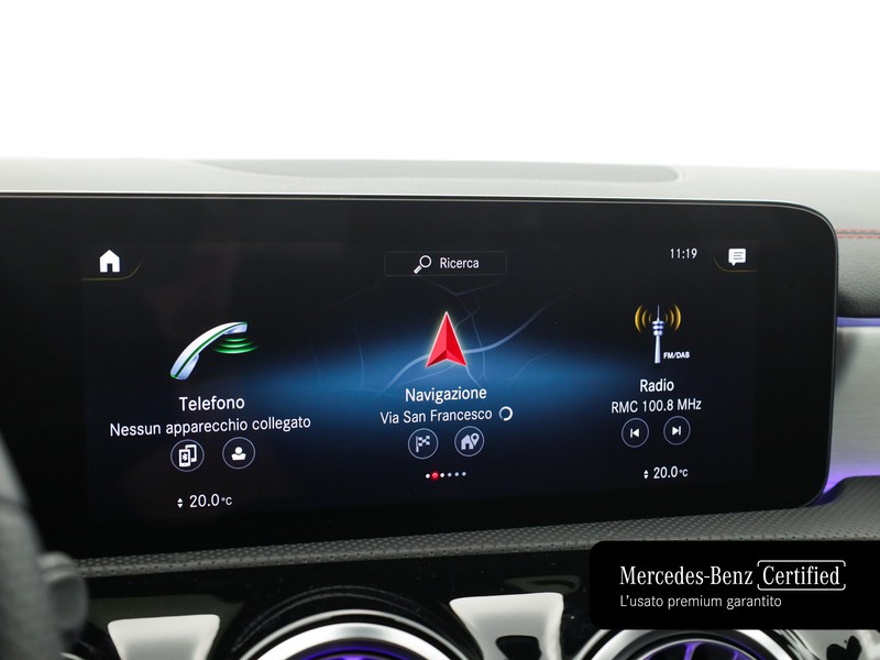 Mercedes CLA Shooting Brake  200 d premium auto diesel bianco