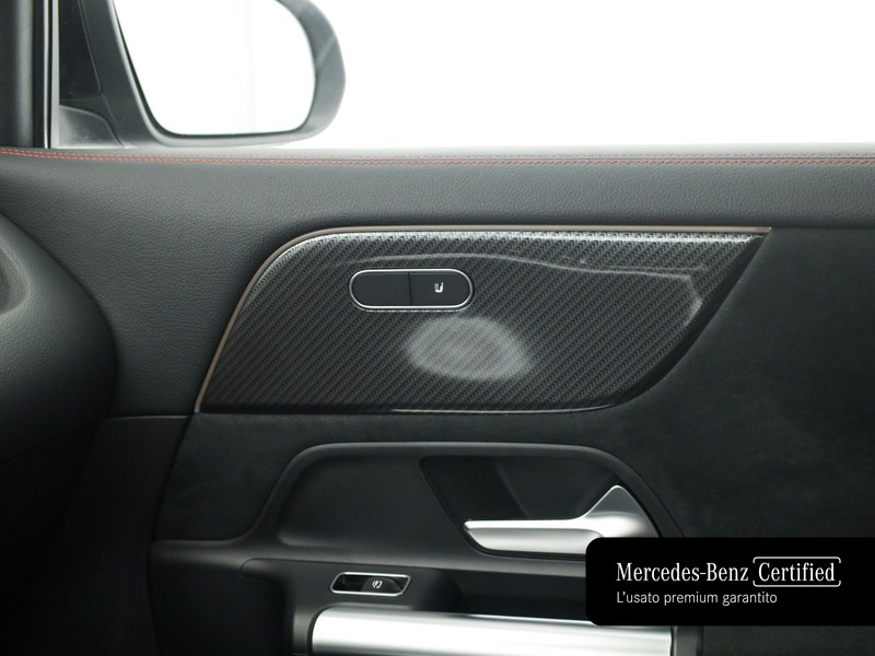 Mercedes GLA 180 amg line advanced plus auto ibrido nero