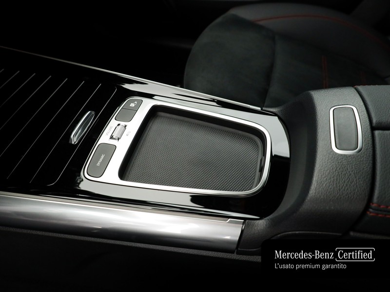 Mercedes GLA 180 amg line advanced plus auto ibrido nero