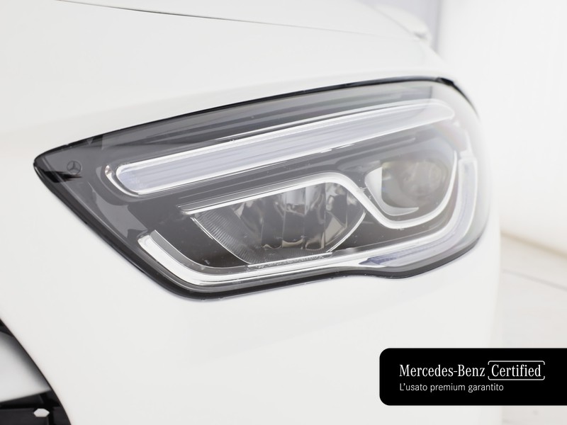 Mercedes GLA 180 premium auto benzina bianco