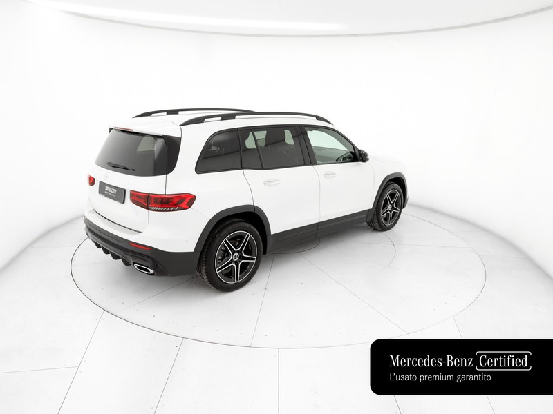 Mercedes GLB - foto 4