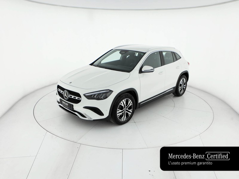 Mercedes GLA 180 d progressive advanced plus auto diesel bianco