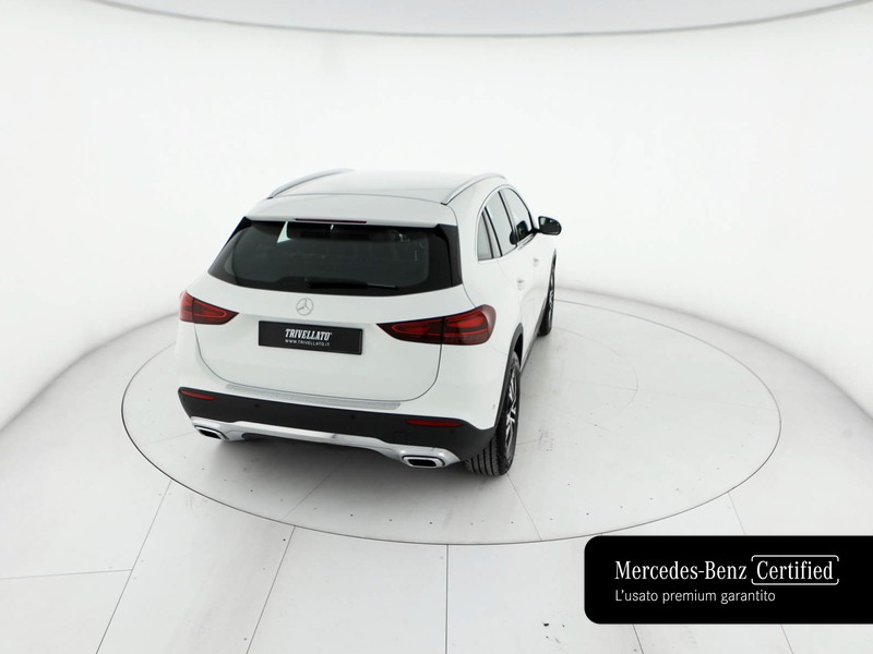 Mercedes GLA 180 d progressive advanced plus auto diesel bianco