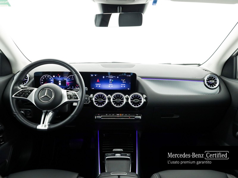 Mercedes GLA 180 d progressive advanced plus auto diesel bianco