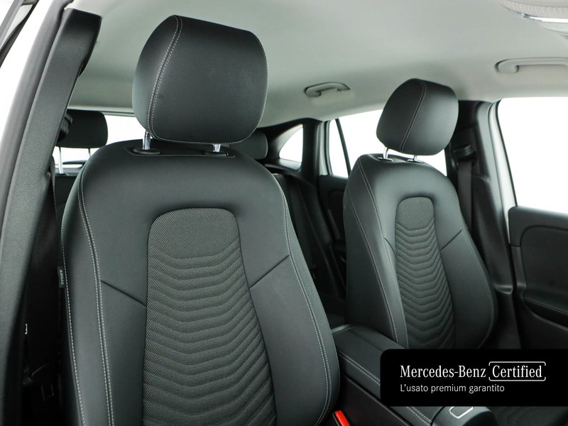 Mercedes GLA 180 d progressive advanced plus auto diesel bianco
