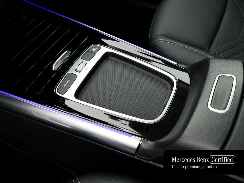 Mercedes GLA 180 d progressive advanced plus auto diesel bianco