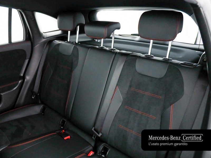 Mercedes GLA 200 d premium auto diesel nero