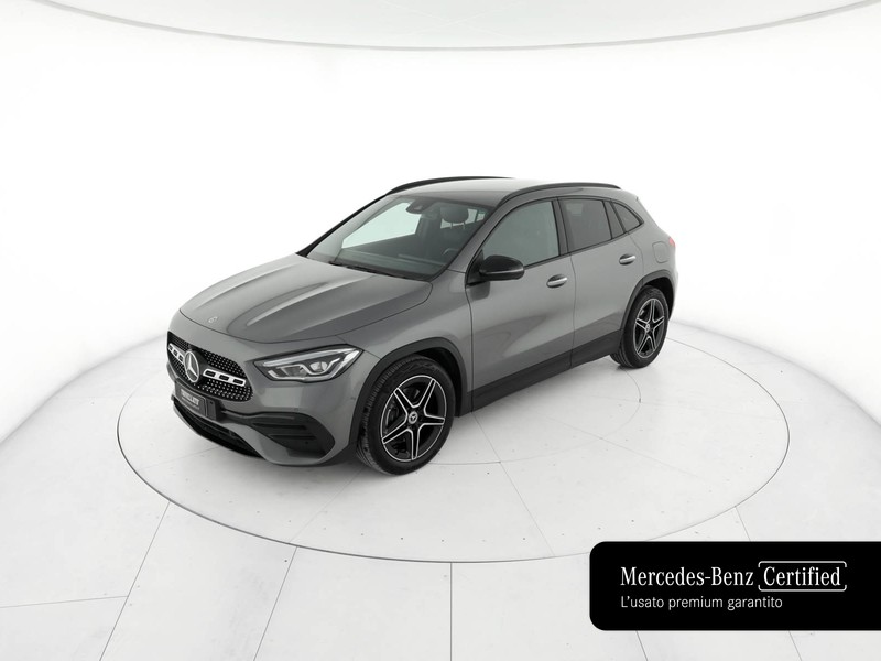 Mercedes GLA 200 d premium auto diesel grigio