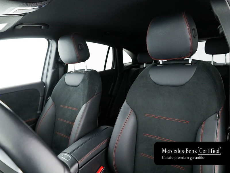 Mercedes GLA 200 d premium auto diesel grigio