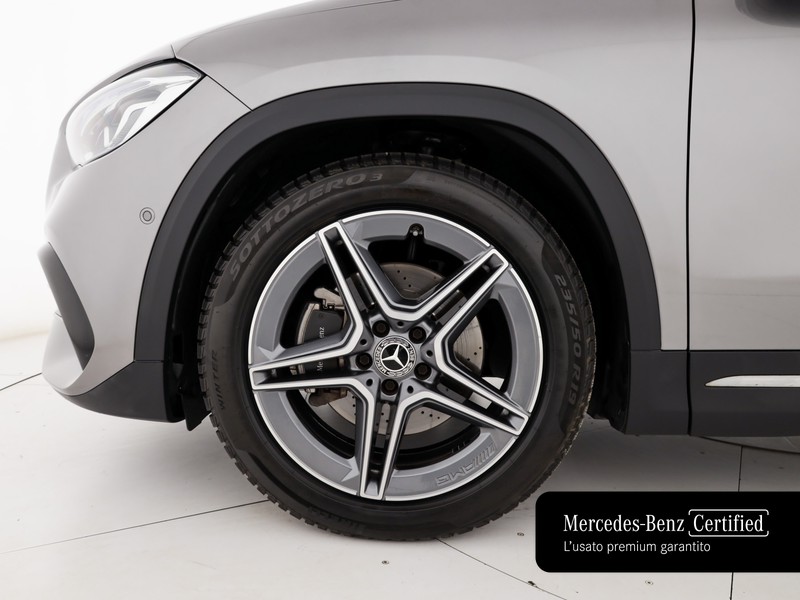 Mercedes GLA 180 d premium auto diesel nero