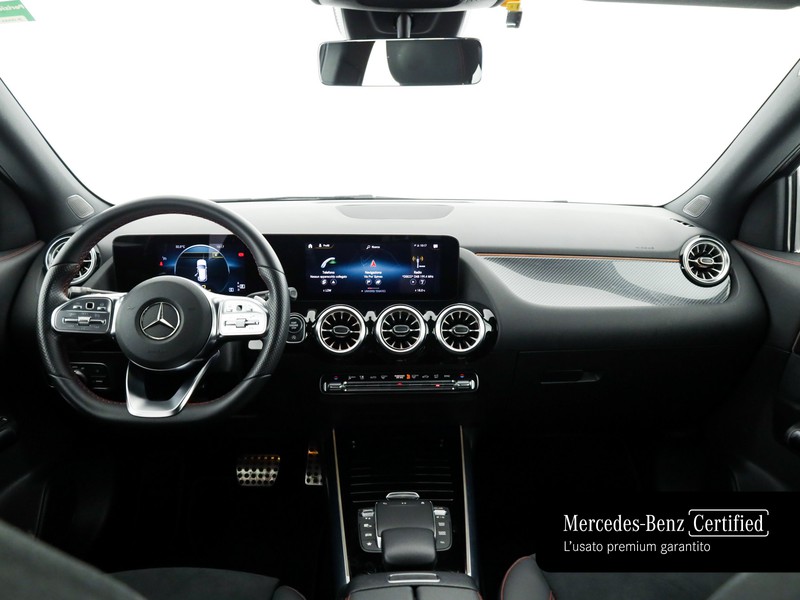 Mercedes GLA 180 d premium auto diesel nero