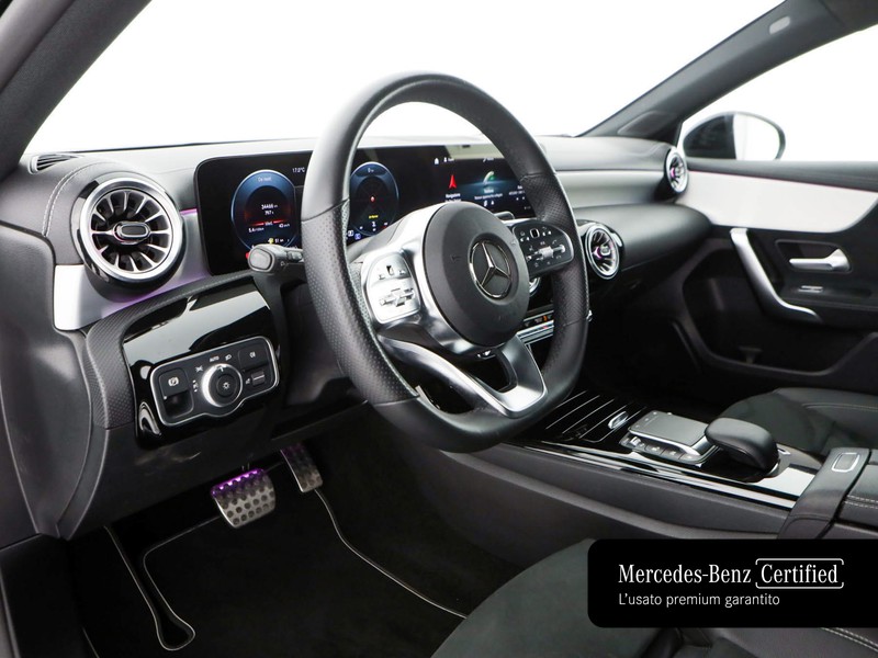 Mercedes Classe A 180 d premium night edition auto diesel nero