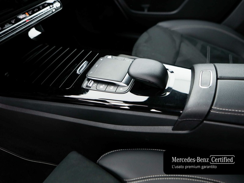 Mercedes Classe A 180 d premium night edition auto diesel nero