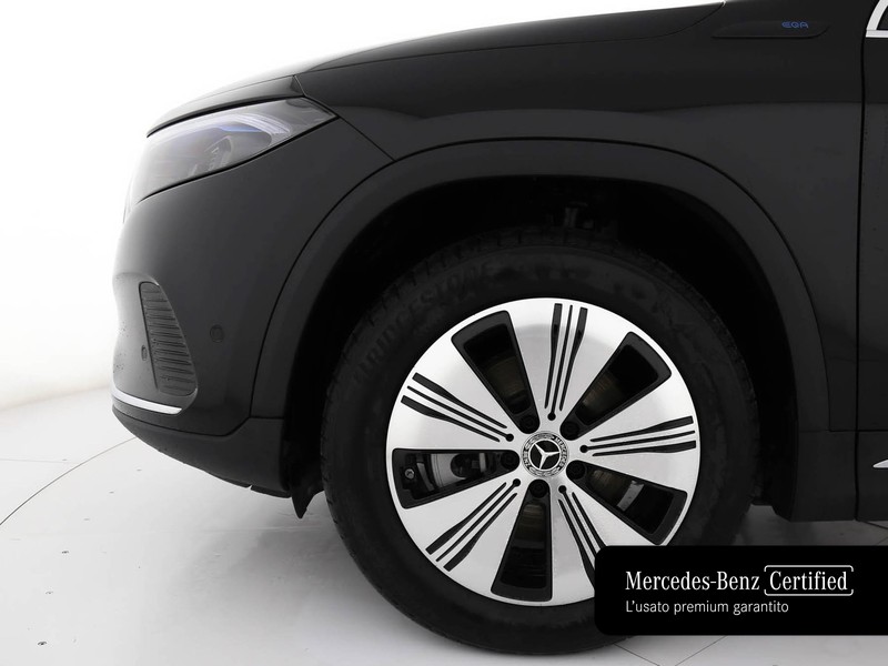Mercedes EQA 250 sport elettrica nero