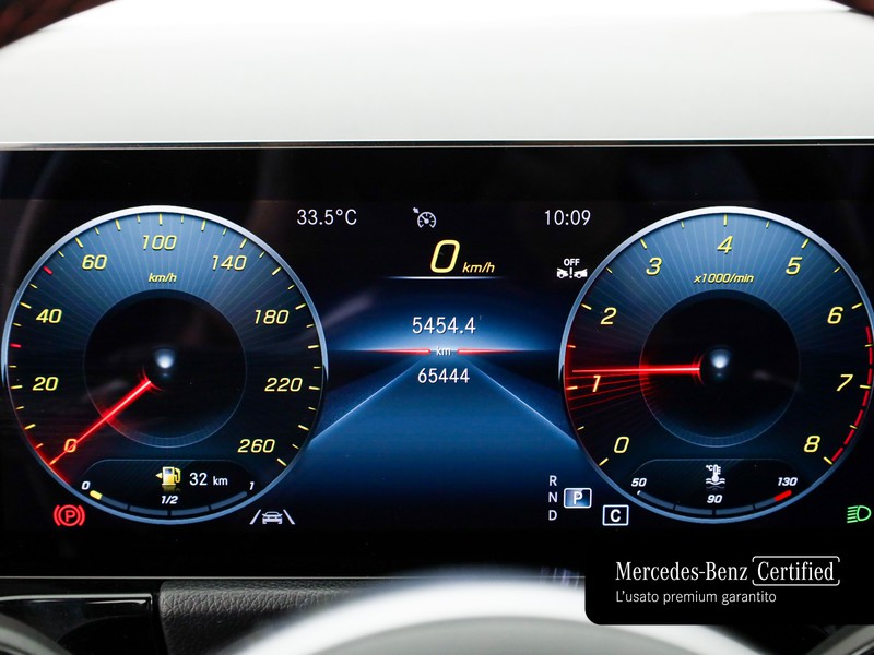 Mercedes GLA 180 premium auto benzina grigio