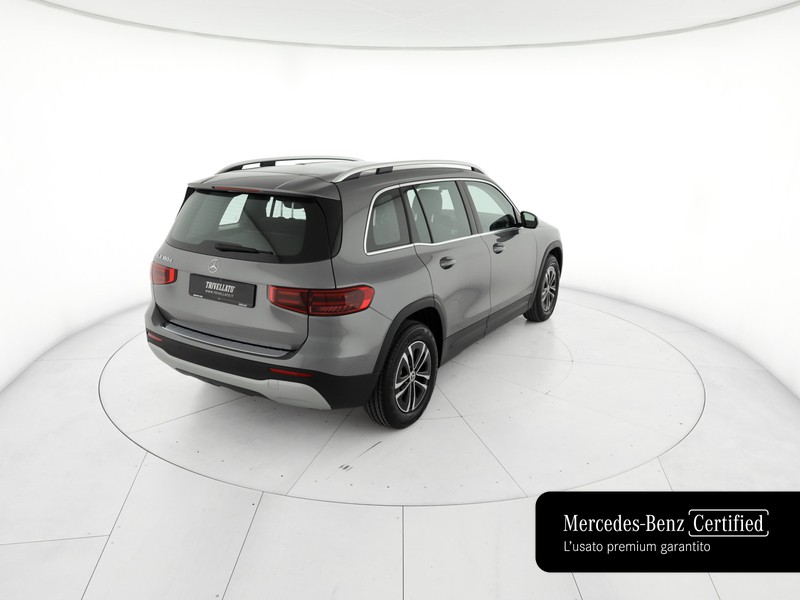 Mercedes GLB - foto 3