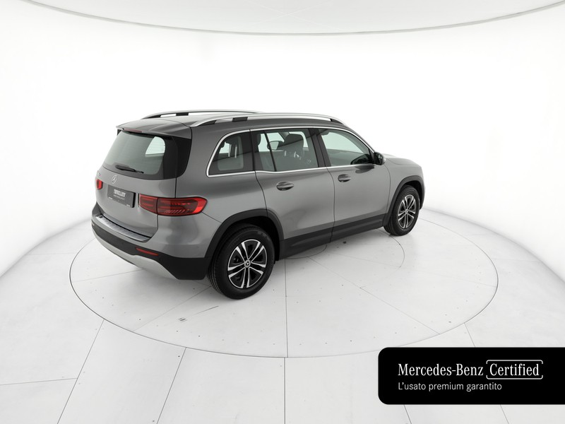 Mercedes GLB - foto 4
