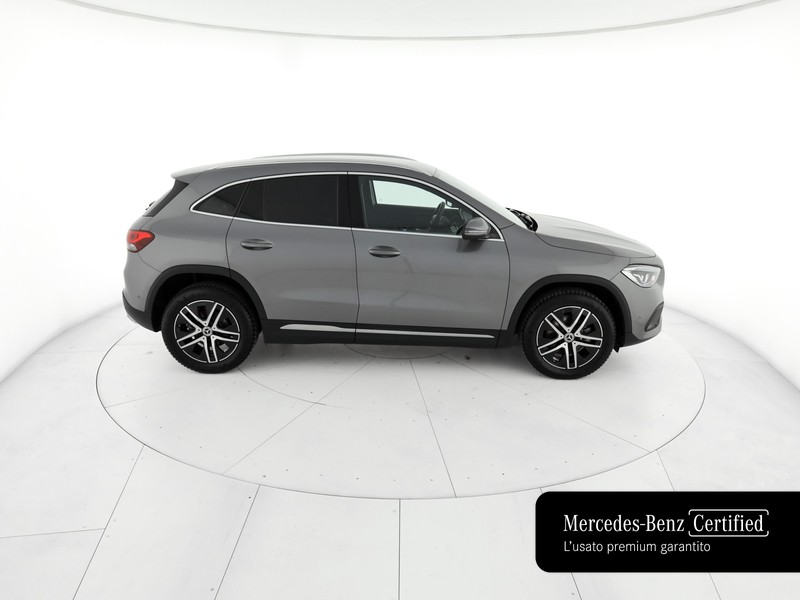 Mercedes GLA 180 d sport plus auto diesel grigio
