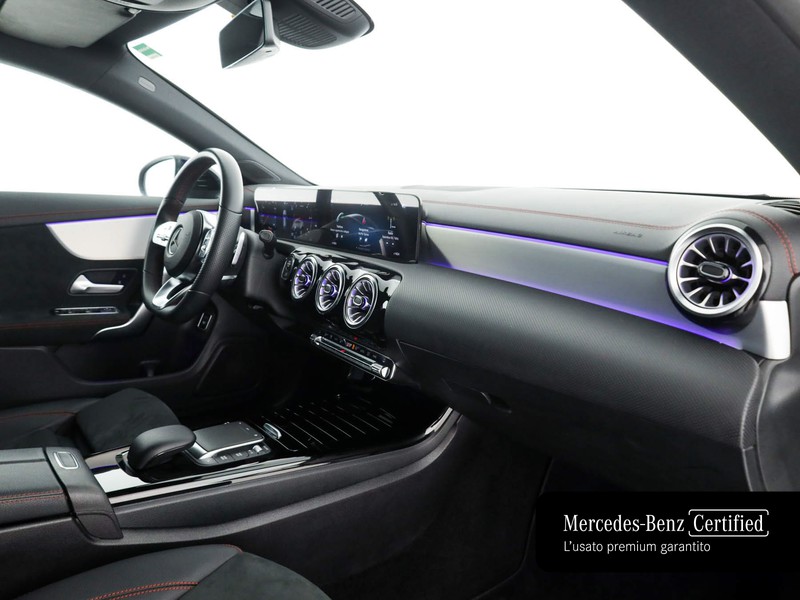 Mercedes CLA Shooting Brake  200 d premium auto diesel grigio