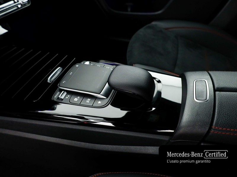 Mercedes CLA Shooting Brake  200 d premium auto diesel grigio