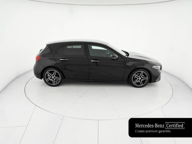 Mercedes Classe A 180 amg line advanced plus auto ibrido nero