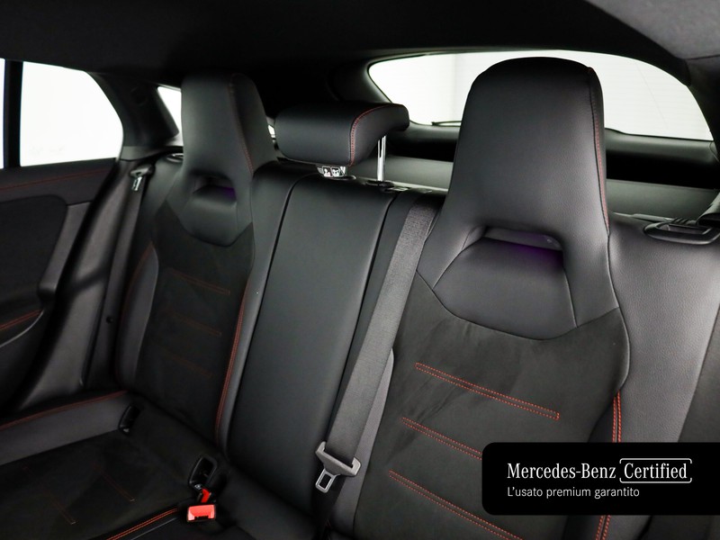 Mercedes CLA Shooting Brake  200 d premium 4matic auto diesel grigio