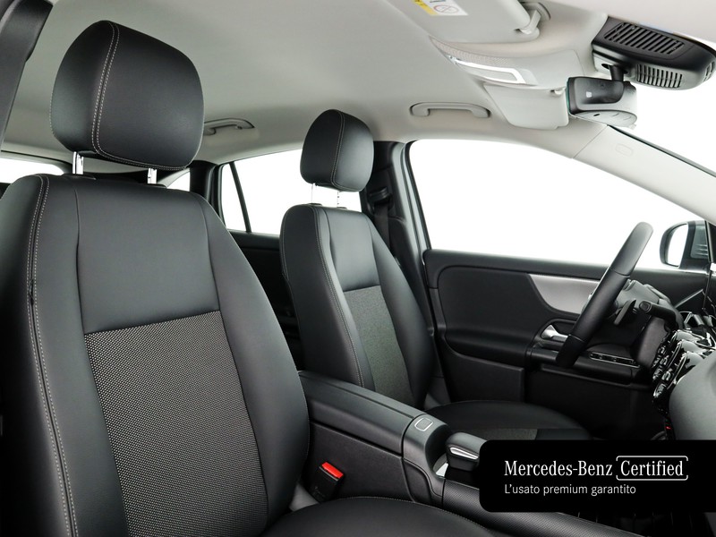 Mercedes GLA 180 d business auto diesel grigio