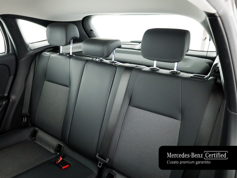 Mercedes GLA 180 d business auto diesel grigio