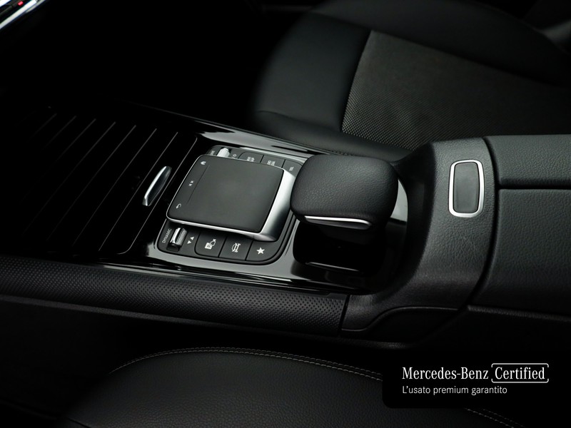Mercedes GLA 180 d business auto diesel grigio