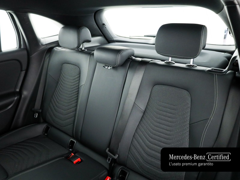 Mercedes GLA 180 d sport plus auto diesel grigio