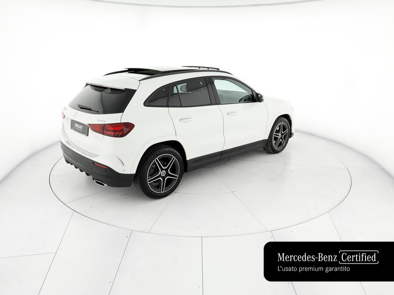 Mercedes GLA 200 d amg line advanced plus 4matic auto diesel bianco