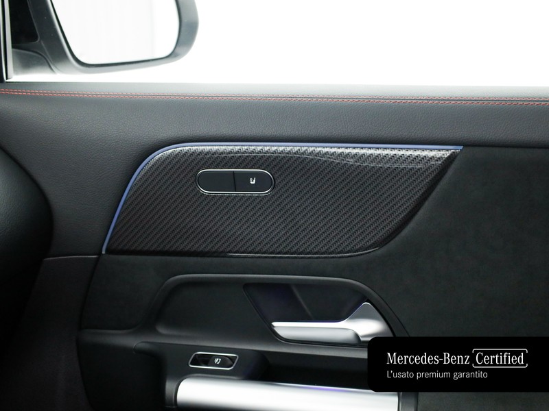 Mercedes GLA 200 d amg line advanced plus 4matic auto diesel bianco