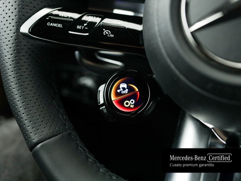 AMG GLB amg 35 premium amg 4matic auto 7p.ti ibrido bianco