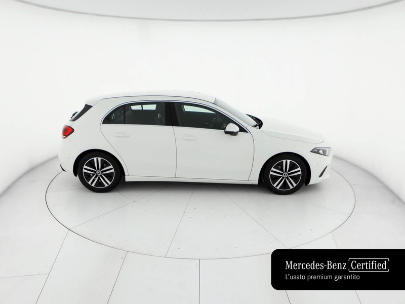 Mercedes Classe A 180 sport auto benzina bianco