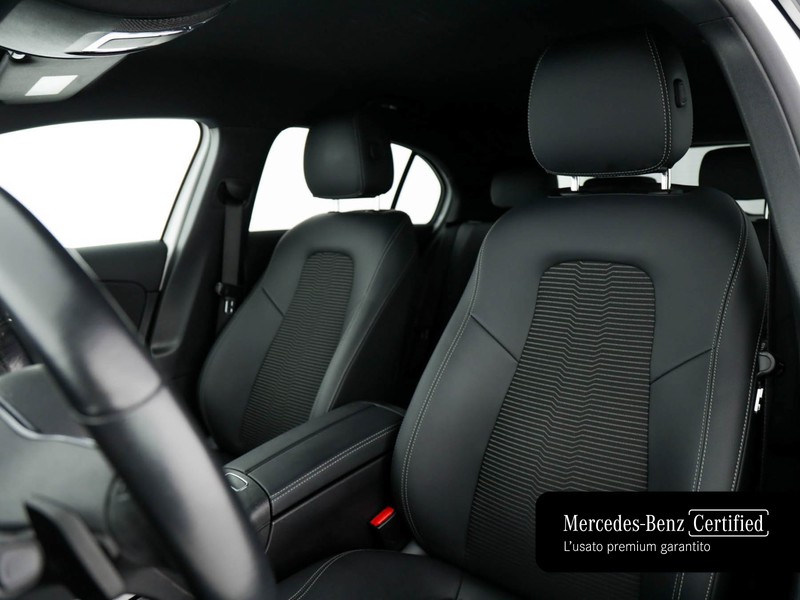 Mercedes Classe A 180 sport auto benzina bianco